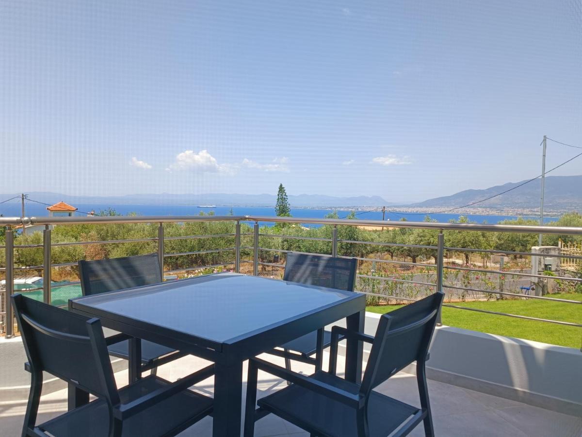 Evilenia Luxury Apartments Каламата Екстер'єр фото