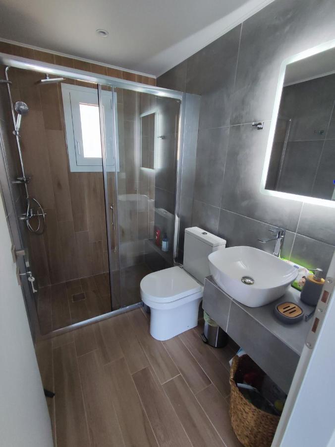 Evilenia Luxury Apartments Каламата Екстер'єр фото
